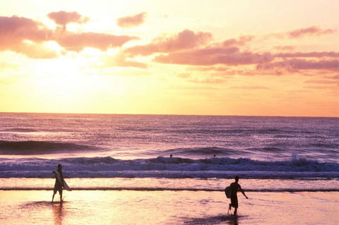 Seacrest Beachfront Apartments Surfers Paradise - Accommodation 4U 41