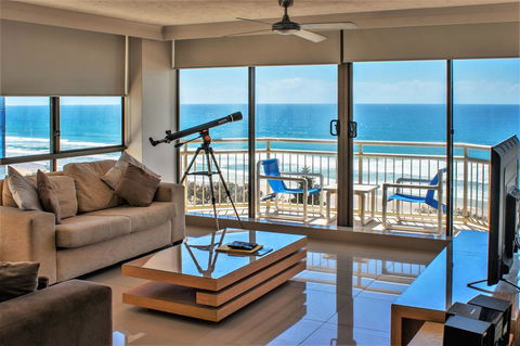 Seacrest Beachfront Apartments Surfers Paradise - Accommodation 4U 30