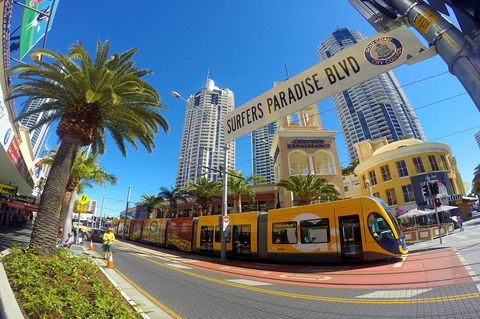 Seacrest Beachfront Apartments Surfers Paradise - Accommodation 4U 39