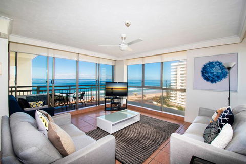 Seacrest Beachfront Apartments Surfers Paradise - Accommodation 4U 2