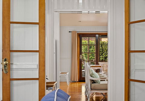 Frangipani House - Accommodation 4U 6