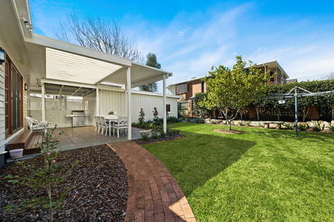 Frangipani House - Accommodation 4U 33