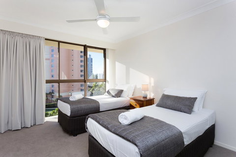 Capricornia Apartments - Accommodation 4U 5