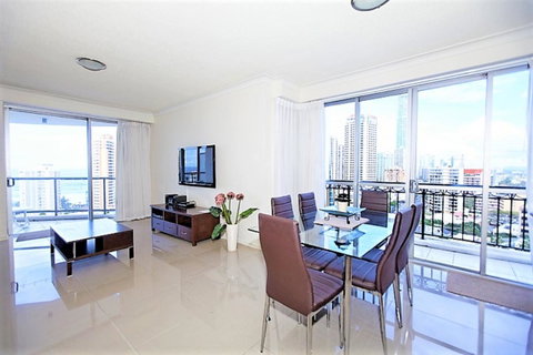 The Towers Of Chevron Renaissance - Holidays Gold Coast - Accommodation 4U 32