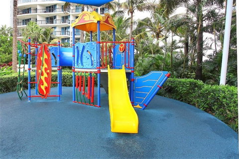 The Towers Of Chevron Renaissance - Holidays Gold Coast - Accommodation 4U 11