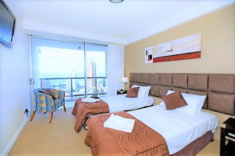 The Towers Of Chevron Renaissance - Holidays Gold Coast - Accommodation 4U 33