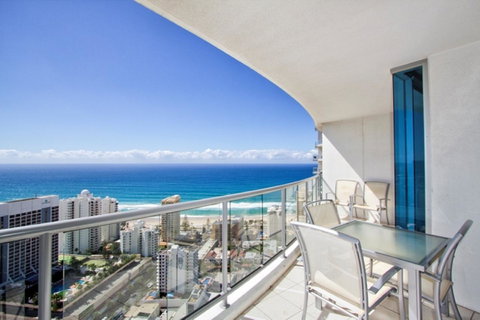 The Towers Of Chevron Renaissance - Holidays Gold Coast - Accommodation 4U 10
