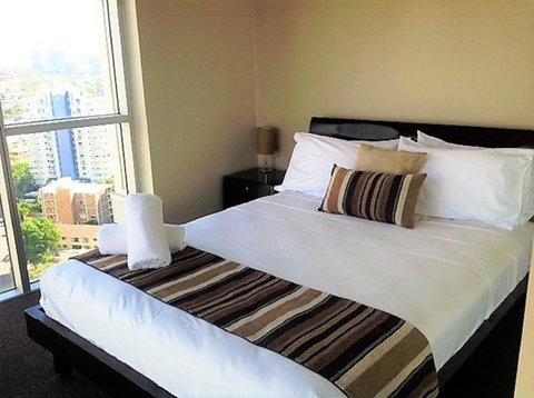 The Towers Of Chevron Renaissance - Holidays Gold Coast - Accommodation 4U 37