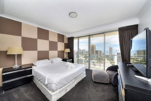 The Towers Of Chevron Renaissance - Holidays Gold Coast - Accommodation 4U 27