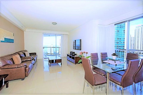 The Towers Of Chevron Renaissance - Holidays Gold Coast - Accommodation 4U 30