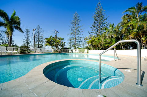 Crystal Bay On The Broadwater - Accommodation 4U 11
