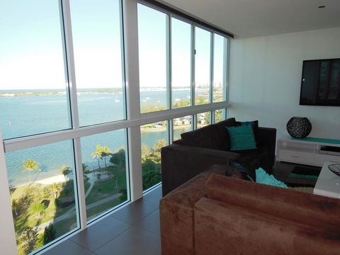 Crystal Bay On The Broadwater - Accommodation 4U 32
