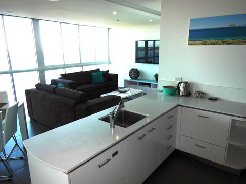 Crystal Bay On The Broadwater - Accommodation 4U 27
