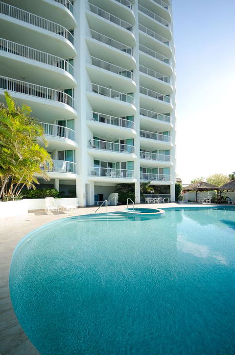 Crystal Bay On The Broadwater - Accommodation 4U 5