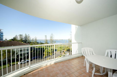 Crystal Bay On The Broadwater - Accommodation 4U 34