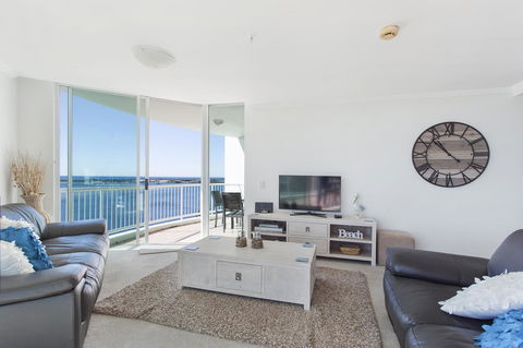 Crystal Bay On The Broadwater - Accommodation 4U 40