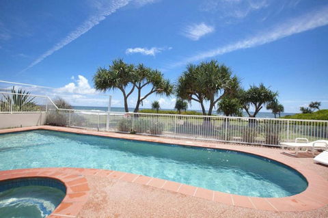 Regency On The Beach - Accommodation 4U 6