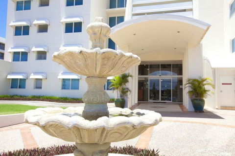 Regency On The Beach - Accommodation 4U 15