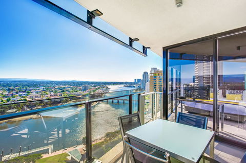 Mantra Circle On Cavill - Accommodation 4U 34