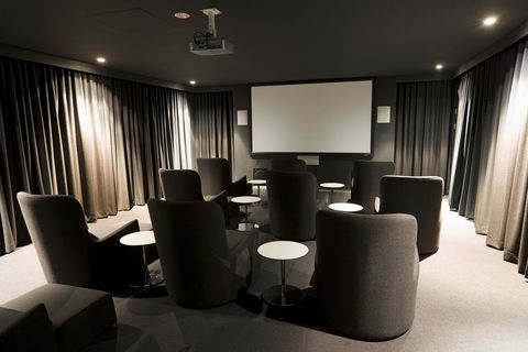 Mantra Circle On Cavill - Accommodation 4U 43