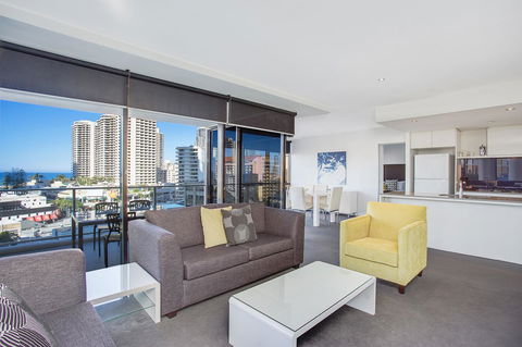 Mantra Circle On Cavill - Accommodation 4U 22