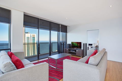 Mantra Circle On Cavill - Accommodation 4U 2