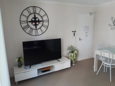 Surfers Beach Resort One - Accommodation 4U 4
