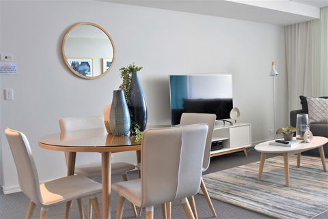 Gold Coast Private Apartments - H Residences, Surfers Paradise - Accommodation 4U 8