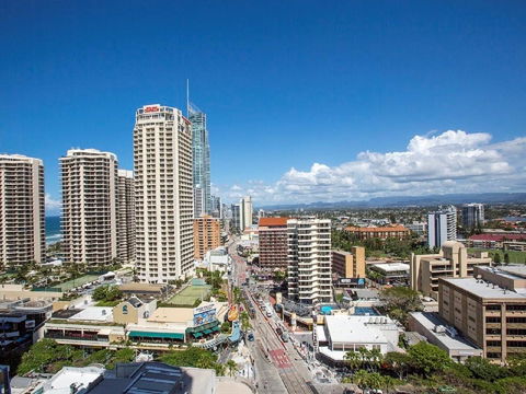 Gold Coast Private Apartments - H Residences, Surfers Paradise - Accommodation 4U 38