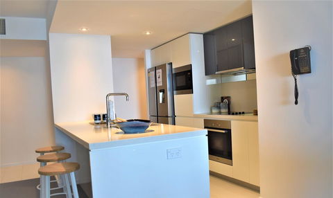 Gold Coast Private Apartments - H Residences, Surfers Paradise - Accommodation 4U 10