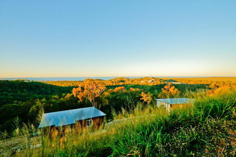 The Summit 1770 - Accommodation 4U 4