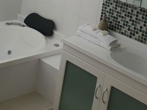 Oceania On Burleigh Beach - Accommodation 4U 17