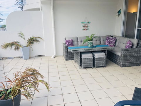 Kirra Beach Apartments - Accommodation 4U 4