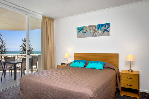 Kirra Beach Apartments - Accommodation 4U 25