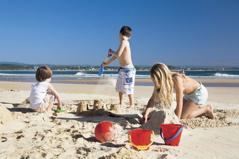 Kirra Beach Apartments - Accommodation 4U 10