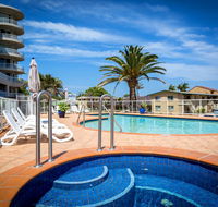 Kirra Beach Apartments - Accommodation 4U