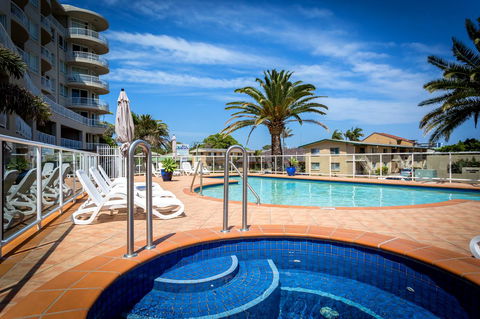Kirra Beach Apartments - Accommodation 4U 0
