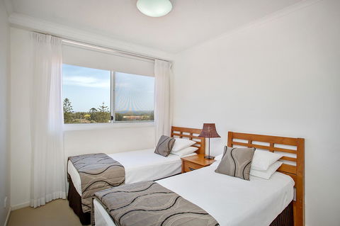 Kirra Beach Apartments - Accommodation 4U 32