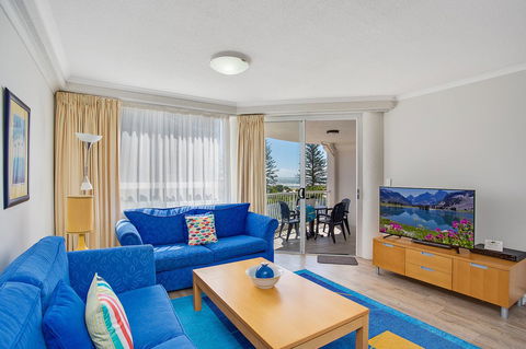 Kirra Beach Apartments - Accommodation 4U 15