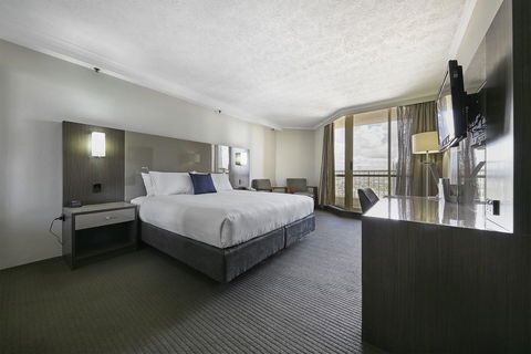 Novotel Surfers Paradise - Accommodation 4U 6