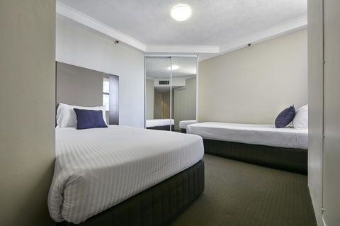 Novotel Surfers Paradise - Accommodation 4U 12