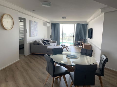 Ocean Plaza Resort - Accommodation 4U 1