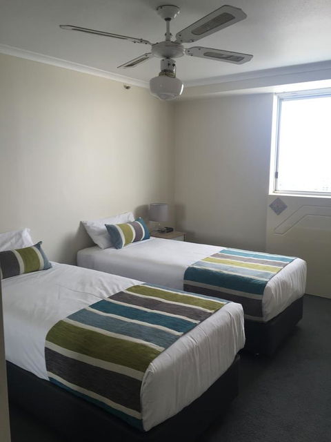 Ocean Plaza Resort - Accommodation 4U 43