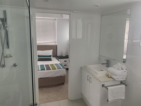 Ocean Plaza Resort - Accommodation 4U 13
