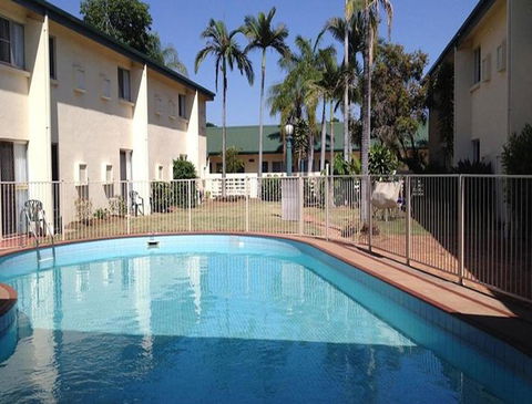 Emerald Central Hotel Official - Accommodation 4U 30