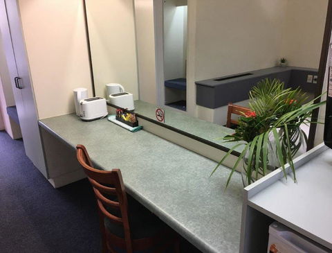 Emerald Central Hotel Official - Accommodation 4U 17