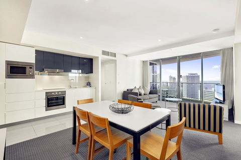 H Luxury Residence Apartments - Holiday Paradise - Accommodation 4U 13