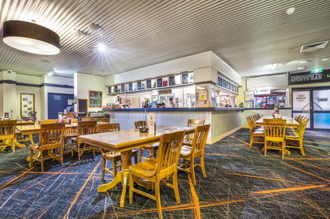 Nightcap At Atherton Hotel - Accommodation 4U 8