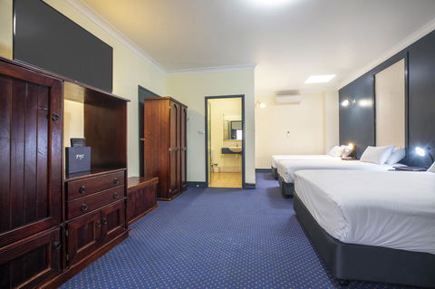 Nightcap At Atherton Hotel - Accommodation 4U 16