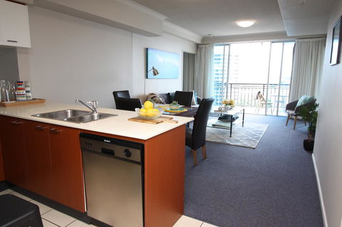 PeepSleep Chevron Towers - Accommodation 4U 37
